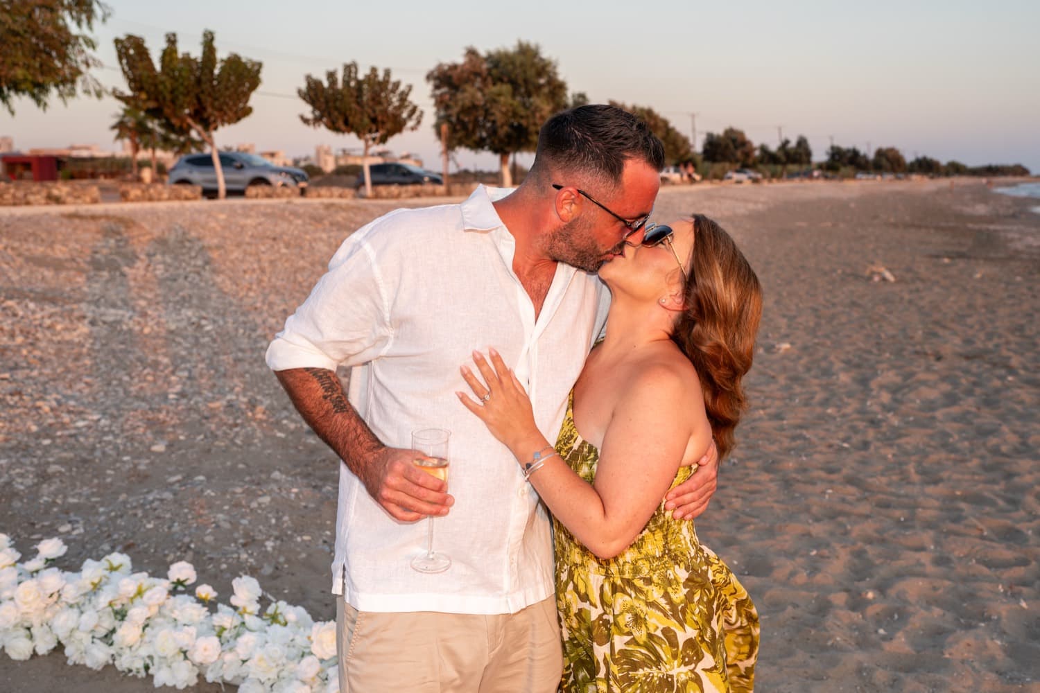 Pretty In Pinks proposal in Cyprus — photo 2